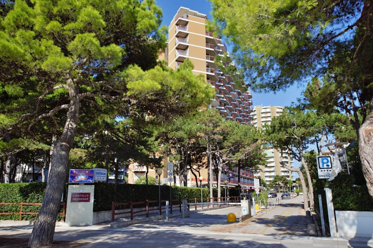 Condominio Cristallo Lignano Sabbiadoro Exterior foto